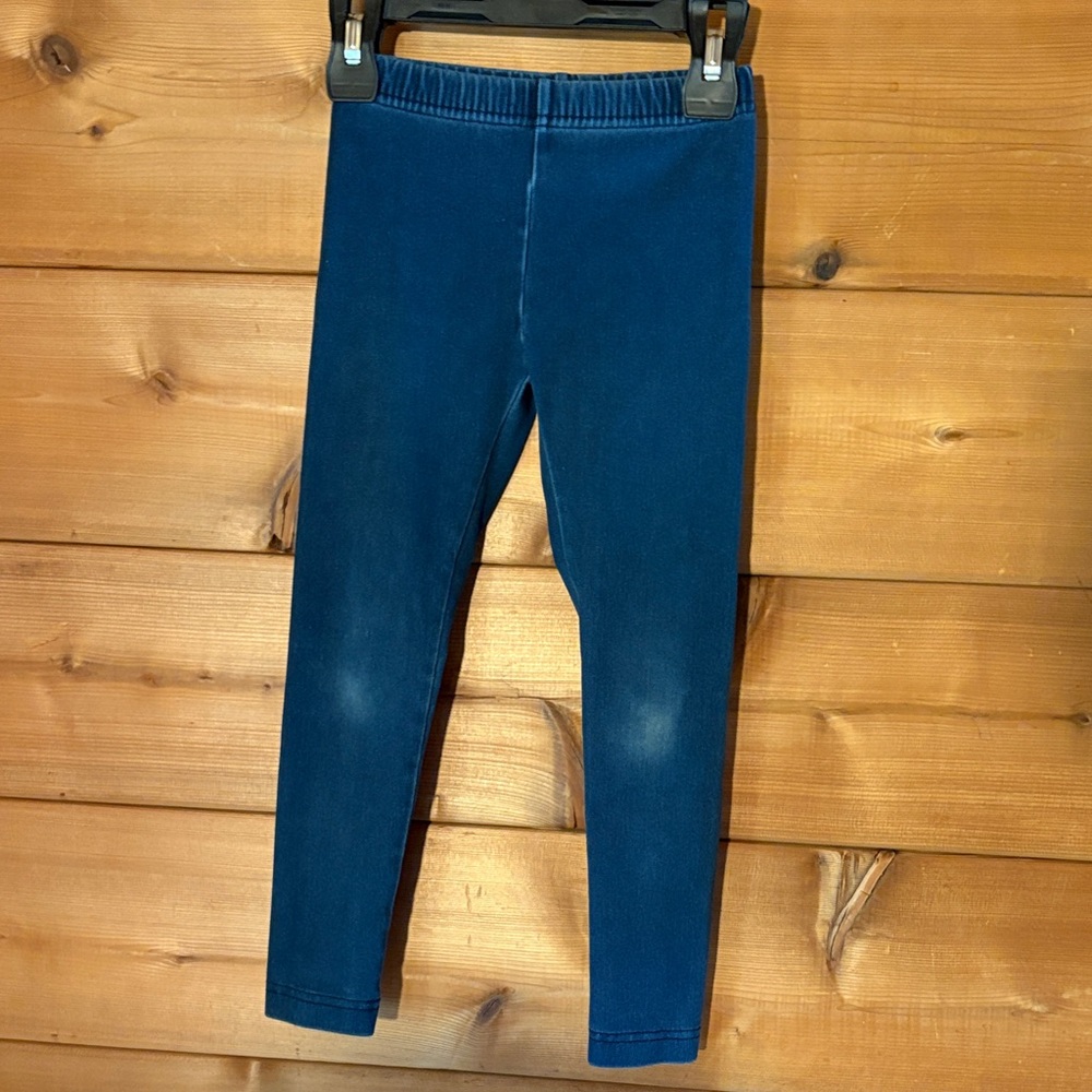 Hanna Andersson Pull On Jeans Size 5 excellent condition